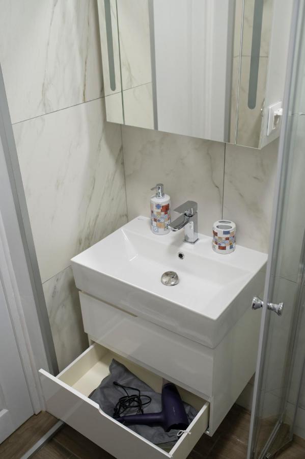 Mali Apartment فارنا المظهر الخارجي الصورة